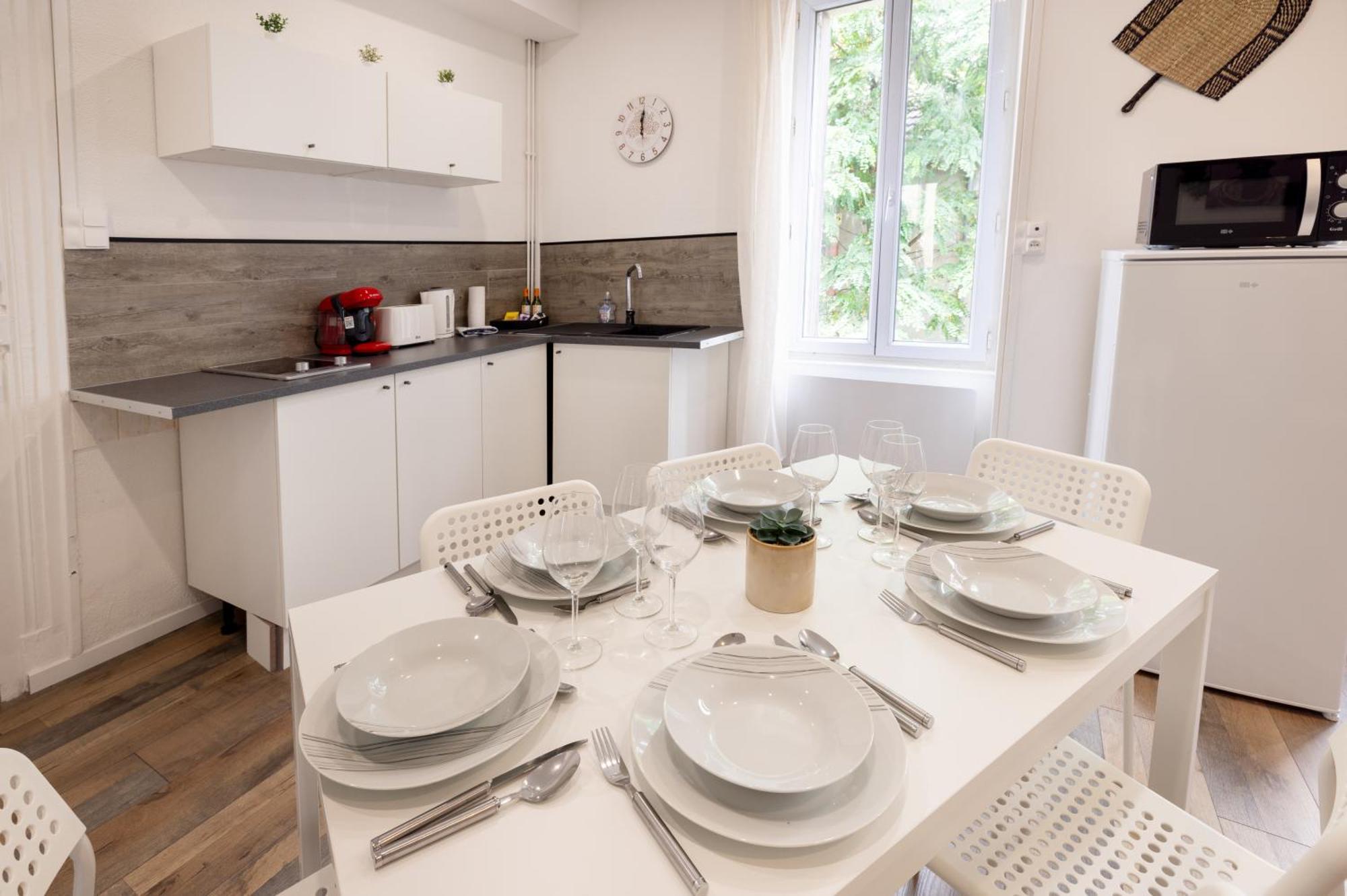 Ld-Location Hotel Montluçon Eksteriør billede
