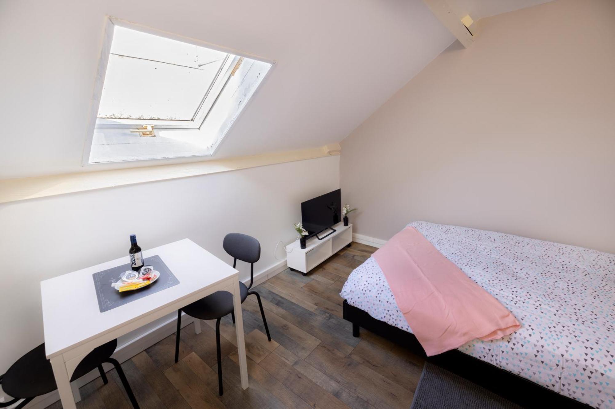 Ld-Location Hotel Montluçon Eksteriør billede